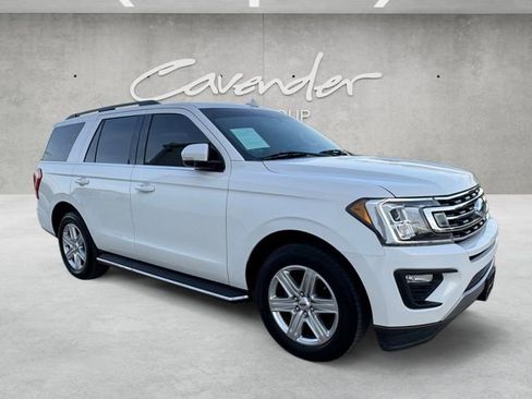 Used 2020 Ford Expedition XLT w/ Equipment Group 202A RWD image 2