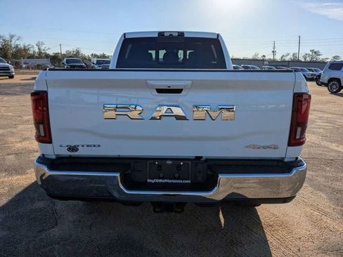 Used 2025 RAM 3500 Limited w/ Towing Technology Group image 5