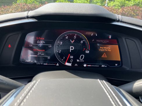 Used 2025 Chevrolet Corvette Stingray Preferred Cpe RWD image 27
