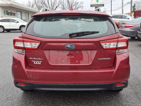 Used 2018 Subaru Impreza 2.0i Premium image 5
