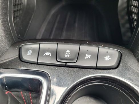 Used 2023 Chevrolet TrailBlazer RS w/ Convenience Package image 26