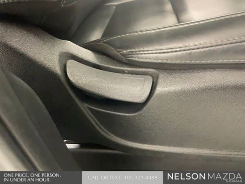 Used 2020 Kia Telluride S w/ S 8 Passenger Seating Package AWD/4WD image 31