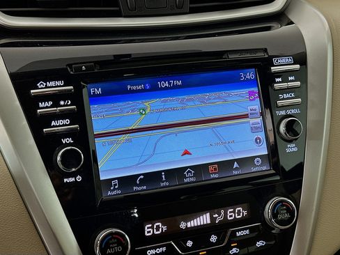 Used 2017 Nissan Murano SV FWD image 21