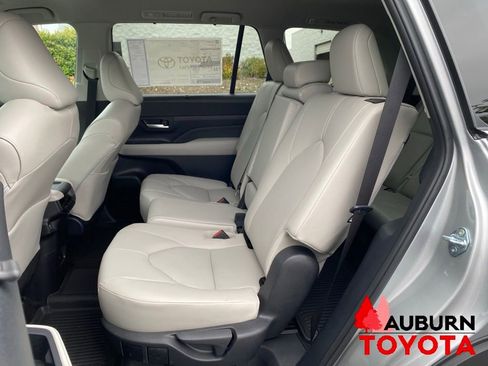 New 2026 Toyota Grand Highlander AWD Hybrid image 26