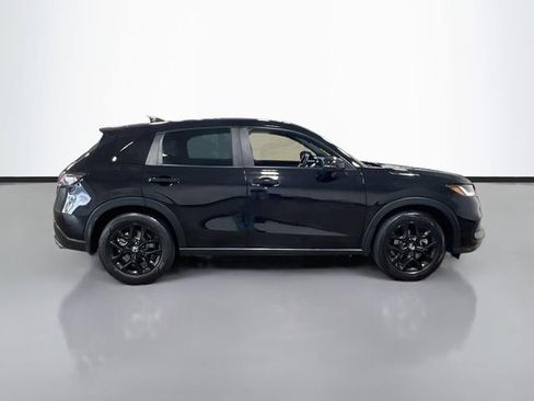 Used 2024 Honda HR-V Sport image 8
