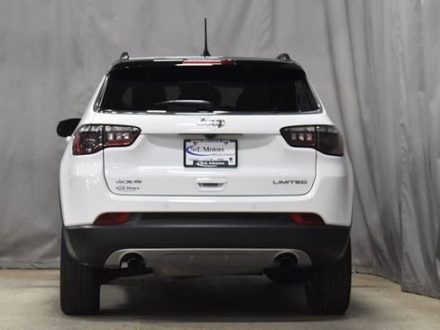 Certified 2023 Jeep Compass Limited image 8