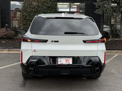 Used 2023 BMW XM image 14