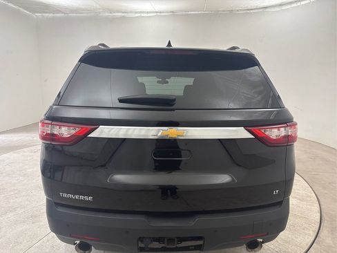Used 2019 Chevrolet Traverse LT FWD image 21