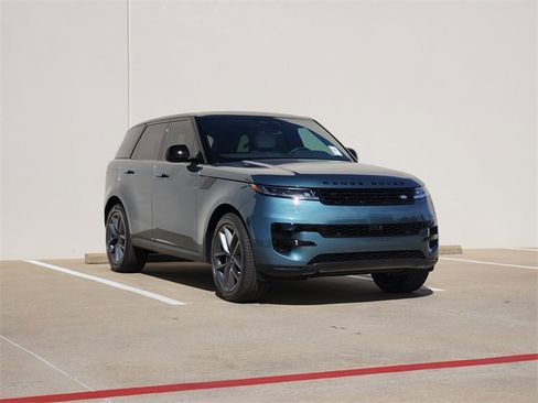 New 2026 Land Rover Range Rover Sport SE image 2