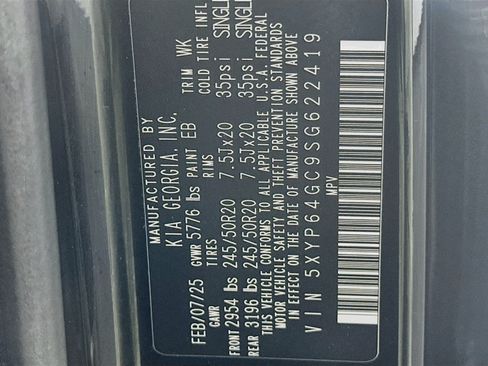 Used 2025 Kia Telluride S FWD image 12