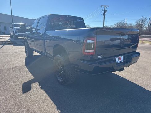 Used 2023 RAM 2500 Laramie w/ Night Edition image 8