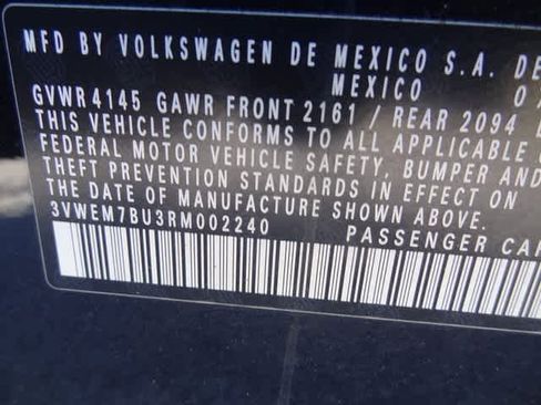 Used 2024 Volkswagen Jetta SE image 36