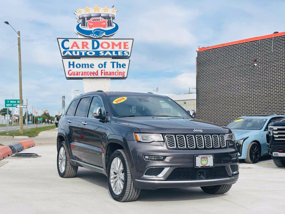 Used 2018 Jeep Grand Cherokee Summit w/ Skid Plate Group AWD/4WD image 1
