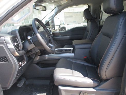 New 2025 Ford F250 Lariat w/ Lariat Ultimate Package image 7