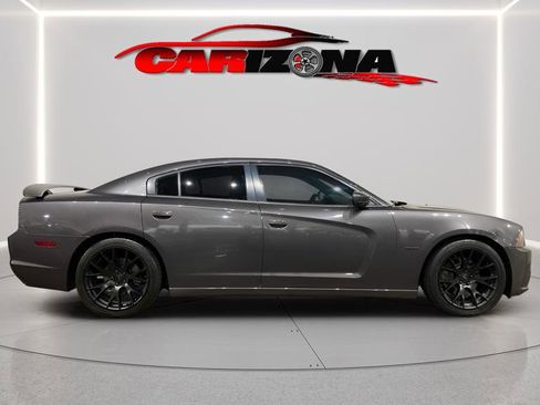 Used 2014 Dodge Charger R/T image 1
