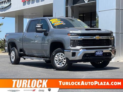Used 2024 Chevrolet Silverado 2500 LT AWD/4WD image 1