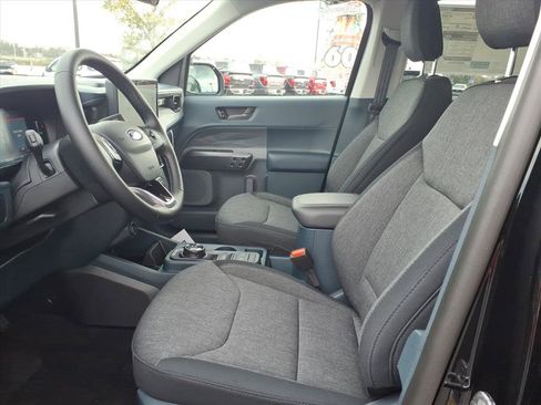 New 2025 Ford Maverick XLT w/ XLT Luxury Package image 10