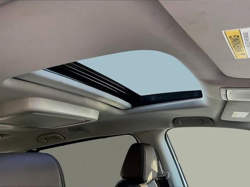 Used 2025 Honda Odyssey Touring image 22