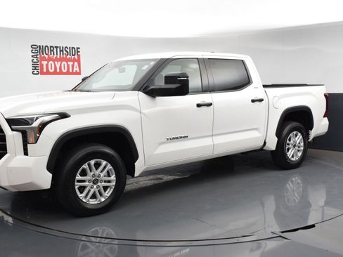 Used 2022 Toyota Tundra SR5 image 8