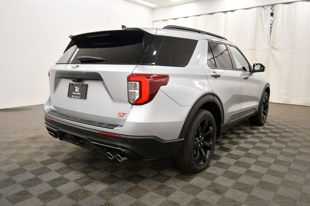 Used 2023 Ford Explorer ST w/ Equipment Group 401A AWD/4WD image 8