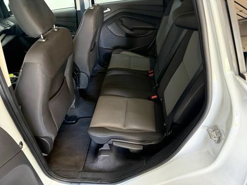 Used 2019 Ford Escape SE AWD/4WD image 29