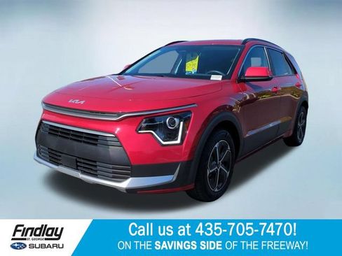 Used 2024 Kia Niro EX FWD image 1