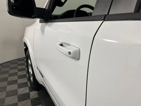 Used 2026 RAM 1500 Big Horn AWD/4WD image 13