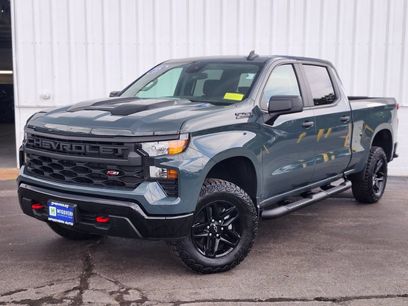 Used 2025 Chevrolet Silverado 1500 Custom Trail Boss w/ LPO, Dark Essentials Package