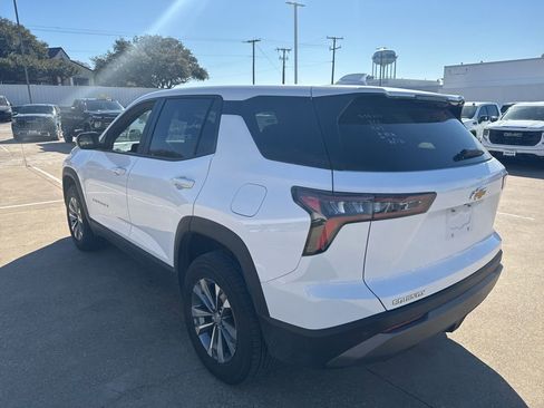 Used 2025 Chevrolet Equinox LT image 7