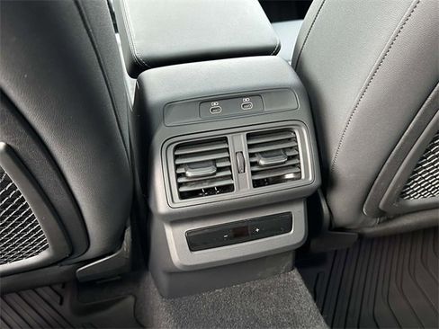 Certified 2025 Audi Q5 Premium Plus w/ Premium Plus image 15