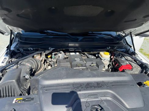 Used 2019 RAM 3500 Limited AWD/4WD image 15