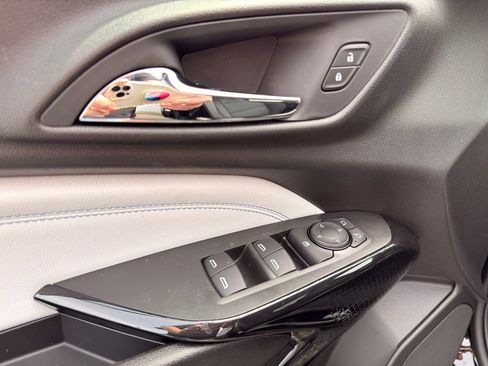 New 2026 Chevrolet Trax LT FWD image 17