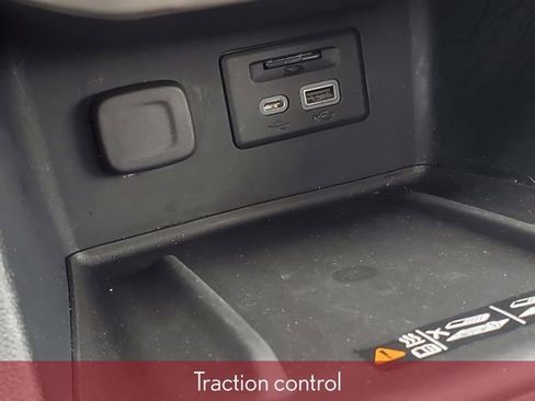 Used 2022 GMC Acadia Denali image 33