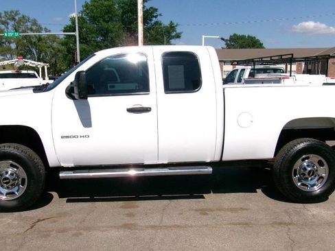 Used 2013 GMC Sierra 2500 W/T AWD/4WD image 1