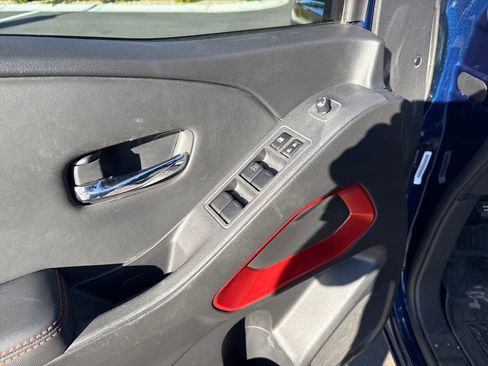 Used 2022 Nissan Frontier PRO-4X w/ Technology Package image 20