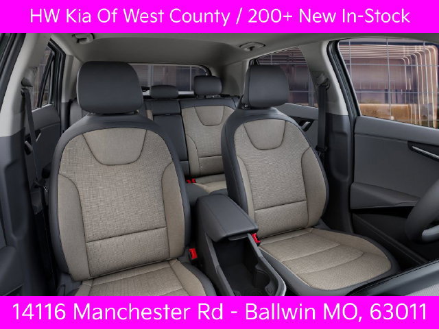 New 2025 Kia Niro SX Touring FWD image 15
