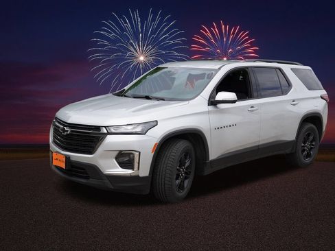 Certified 2022 Chevrolet Traverse LT w/ Midnight/Sport Edition AWD/4WD image 11