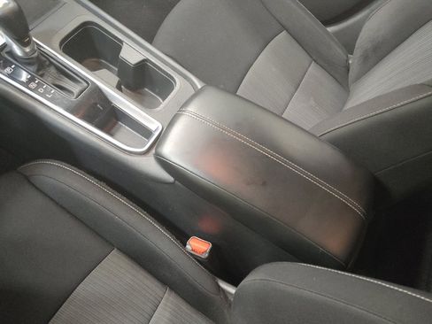 Used 2021 Nissan Sentra SV image 26