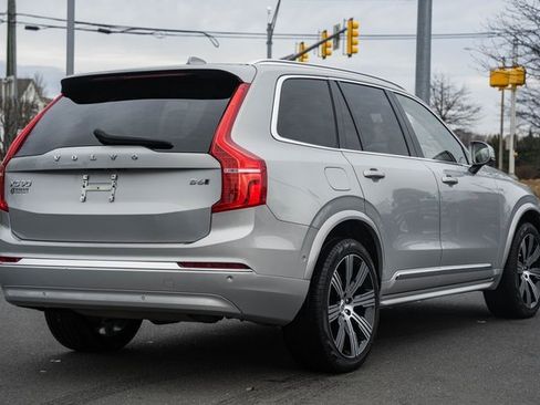 Used 2023 Volvo XC90 B6 Ultimate w/ Protection Package Premier image 5