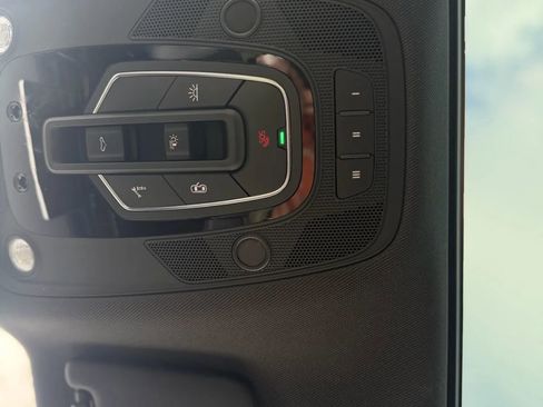 Used 2019 Audi SQ5 Prestige w/ Prestige Package image 31