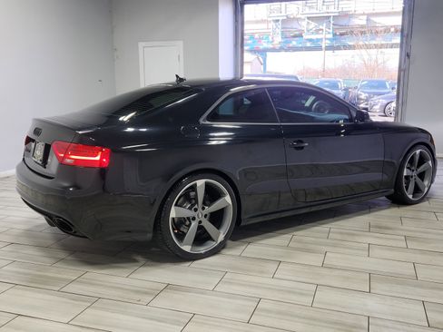 Used 2013 Audi RS 5 Coupe w/ Audi MMI Navigation Plus Pkg image 5