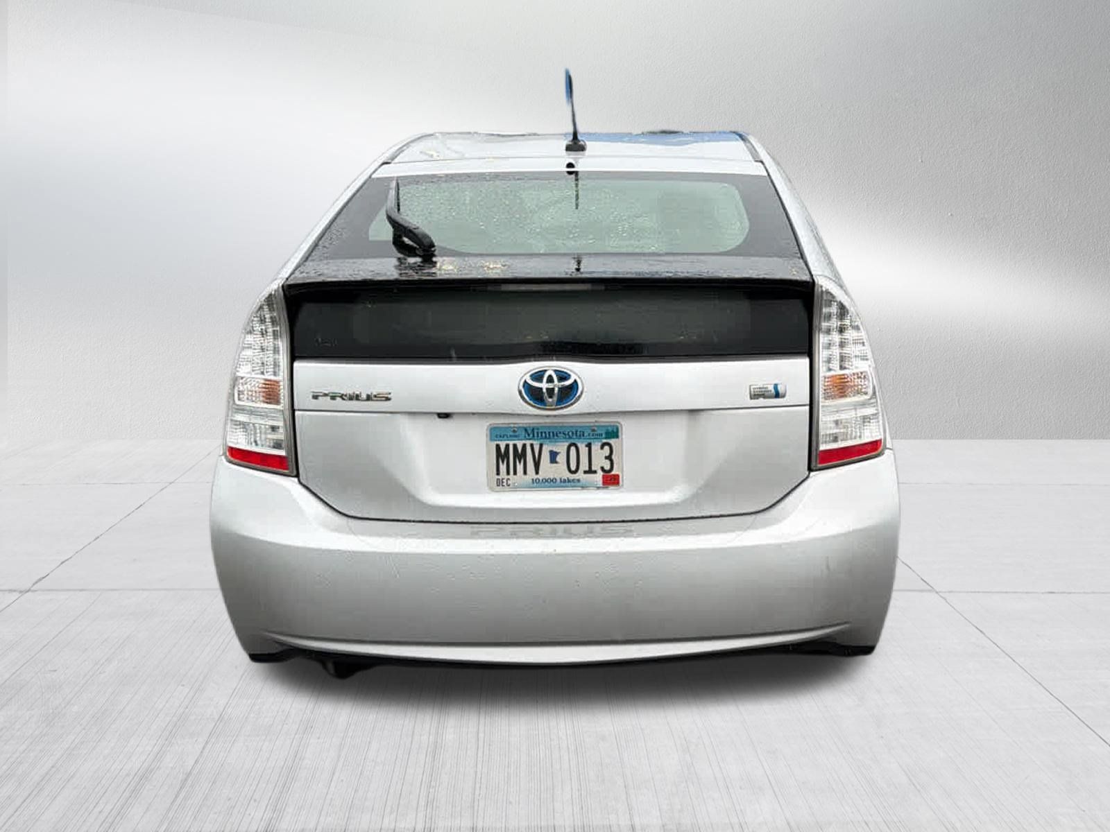 Used 2011 Toyota Prius Four w/ Navigation Pkg FWD image 6