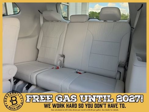 New 2027 Buick Enclave Avenir w/ LPO, Floor Liner Package FWD image 16