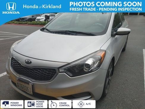 Used 2016 Kia Forte EX FWD image 1