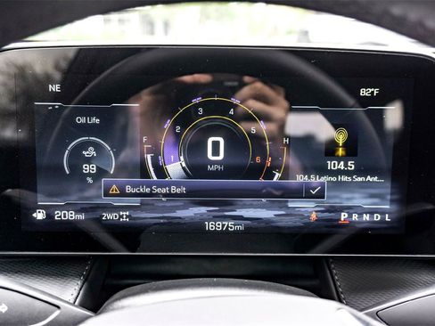 Used 2025 Chevrolet Equinox LT image 22