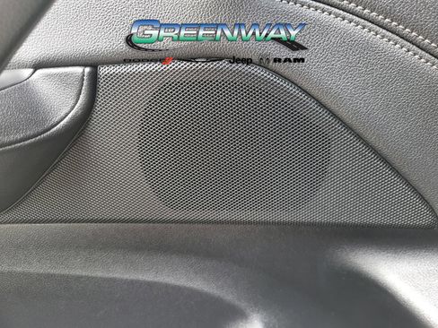 Used 2023 BMW 530i w/ Convenience Package image 28