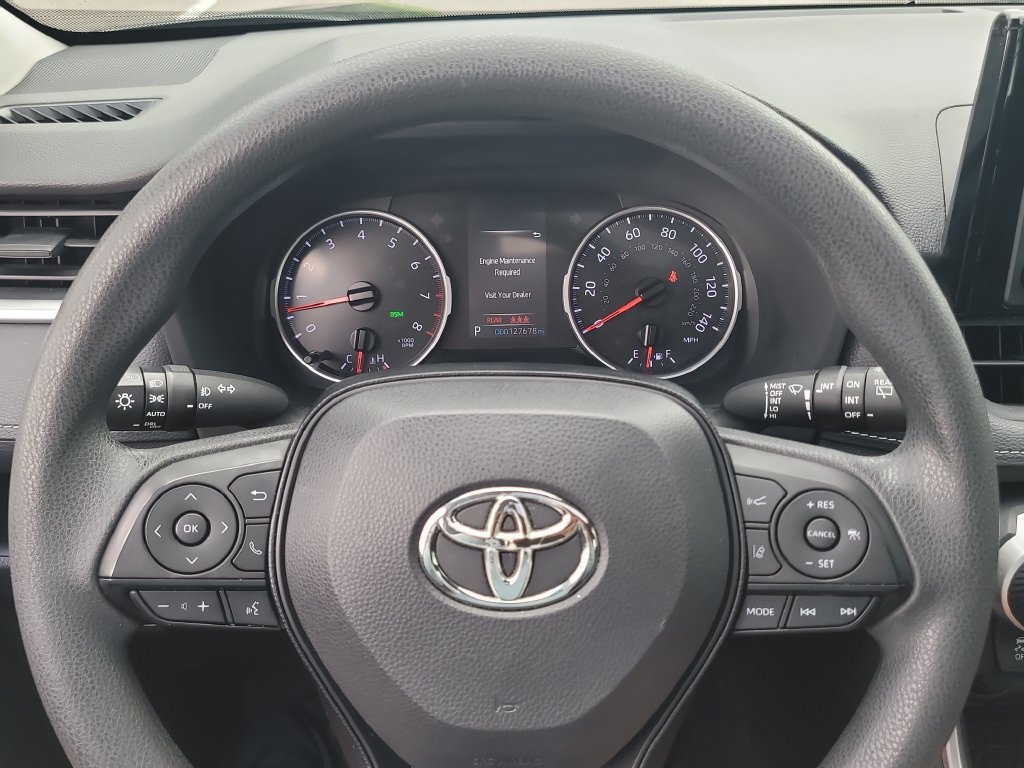 Used 2019 Toyota RAV4 XLE FWD image 26
