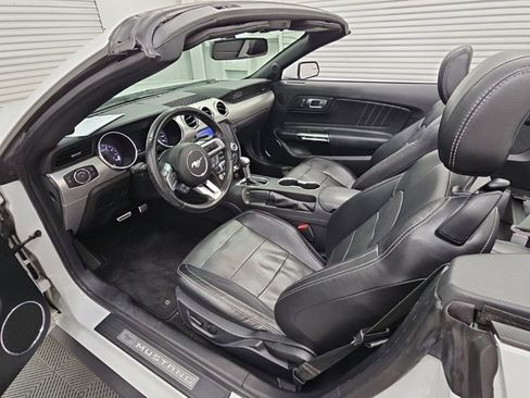 Used 2020 Ford Mustang GT Premium RWD image 12