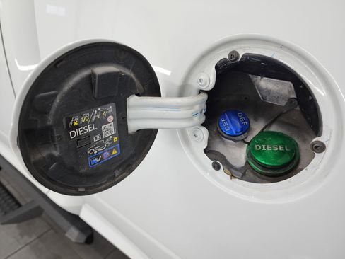 Used 2024 RAM 2500 Big Horn w/ Night Edition image 30