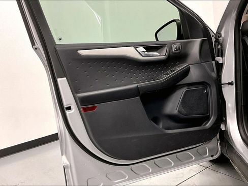 Used 2020 Ford Escape SEL image 20